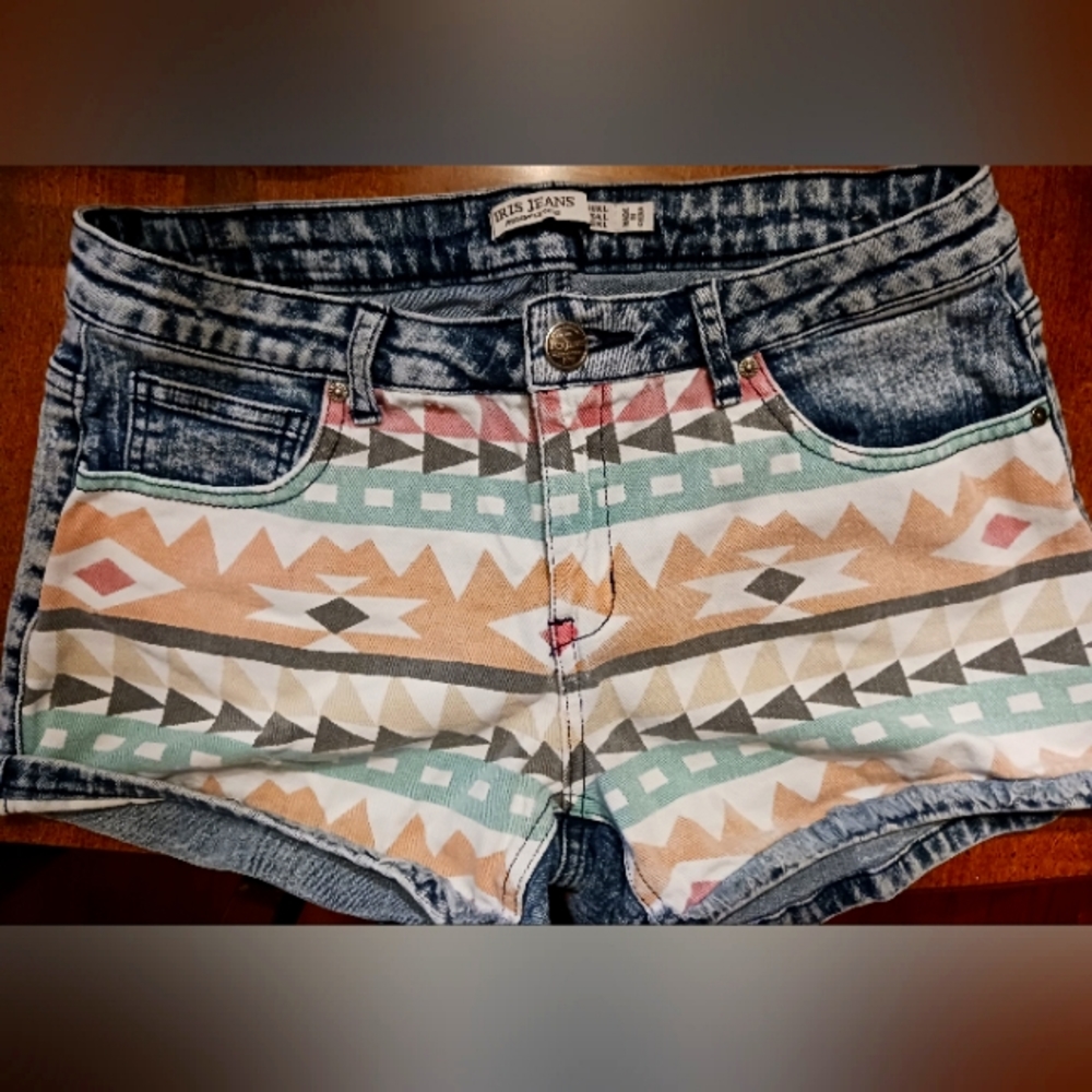 IRIS JEANS Denim Shorts Boho western tribal Shorts